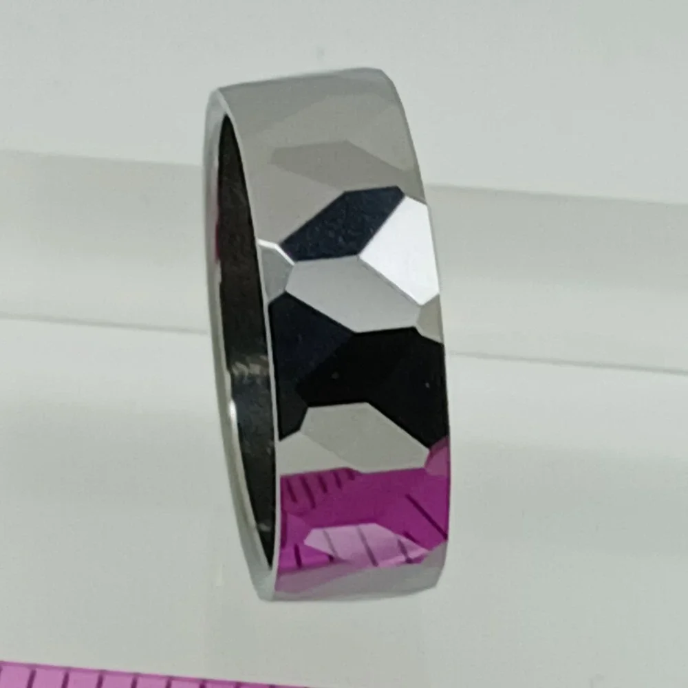 Vintage Tungsten Carbide Faceted Band Ring Mens Size 11.5 8mm Silver 90s Y2K NOS